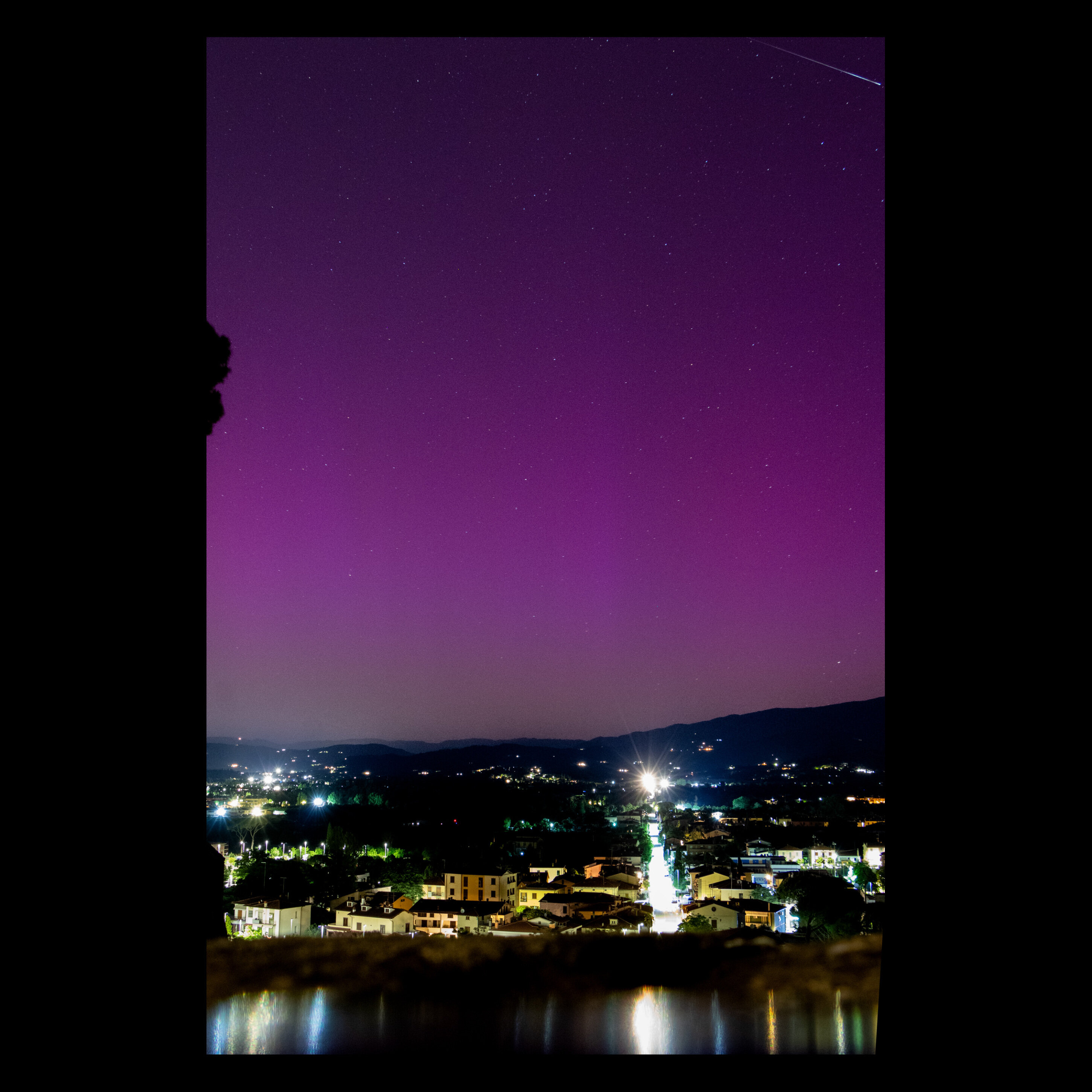 2024.05.10_07_aurora-boreale_arezzo.jpg