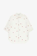 camicia-regular-fit-con-stampa-cuori-e-maniche-34