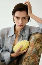 clutch-cloud-tessuto-petalo-3d-giallo