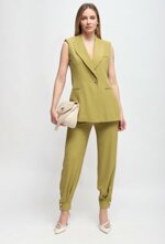 completo-gessato-gilet-e-pantalone-con-polsino-sul-fondo