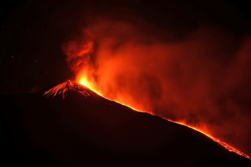 "L'Etna" &egrave; fonte d'ispirazioni per i miei progetti di Architettura e Design. 