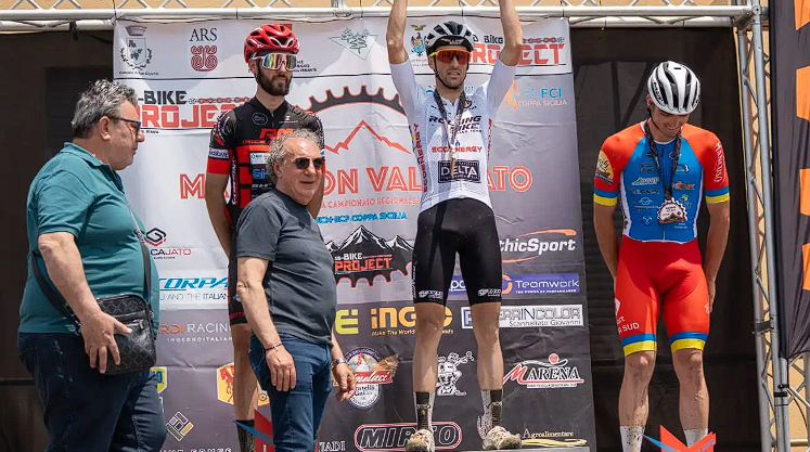 Andrea Privitera vince la Marathon Valle Jato, “Bellissima gara su un percorso meraviglioso”