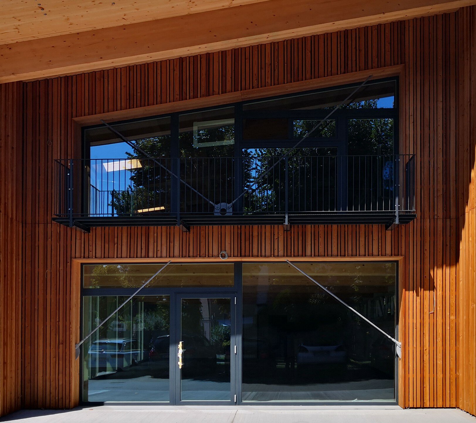 432582_997e5cd7610c457c8cd96b8d4c5e2226~mv2.jpeg 432582_997e5cd7610c457c8cd96b8d4c5e2226~mv2.jpeg