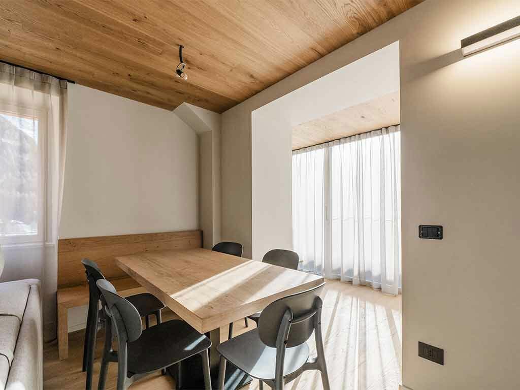 803956_38072df37d284e9d9b9b299fa67302e5~mv2.jpeg 803956_38072df37d284e9d9b9b299fa67302e5~mv2.jpeg