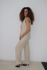 completo-smanicato-crema