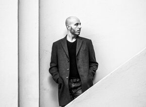ritratto%20anziano%20in%20studio%201.jpeg