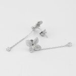 orecchini-boccadamo-in-argento-con-fiore-di-zirconi