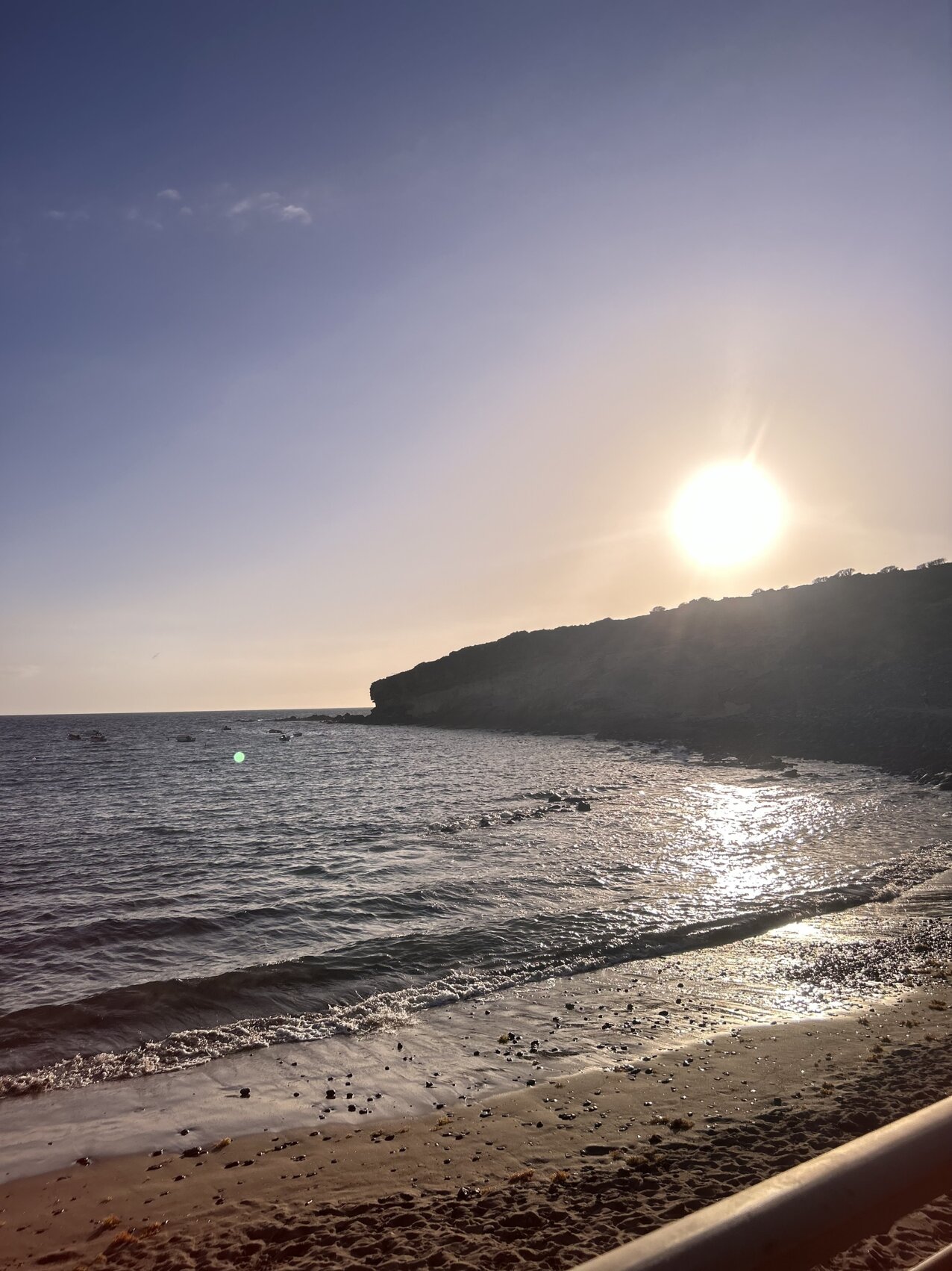 eyJpdCI6IklsIFB1ZXJ0aXRvIGRpIEFybWXxaW1lLCBkb3Yn6CBhbWJpZW50YXRvIGlsIHJvbWFuem8gTGEgcmFnYXp6YSBkZWxsZSBvbmRlIn0=