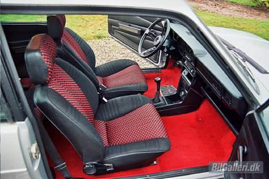 4de7edb3a493a71c323a0f959afee58818d2332b