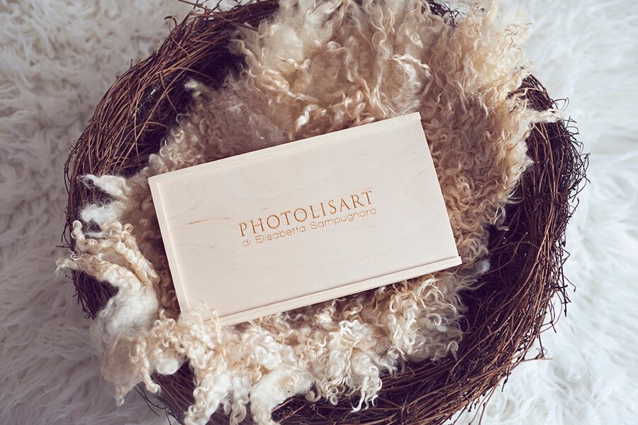 wooden-box-2-461513415.jpg wooden-box-2-461513415.jpg