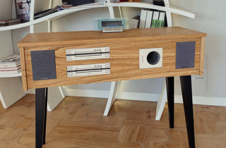 Mobile su misura per stereo integrato Mobile su misura per stereo integrato