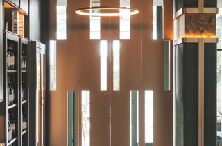Porta a libro hotel per ottimizzare gli spazi Porta a libro hotel per ottimizzare gli spazi