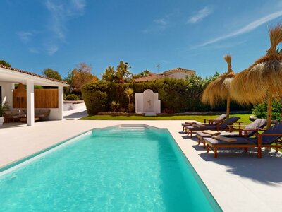 eyJlcyI6IkZvdG9ncmFm7WEgZGUgYWx0YSBjYWxpZGFkIHBhcmEgYW51bmNpYXIgdW5hIHByb3BpZWRhZCJ9