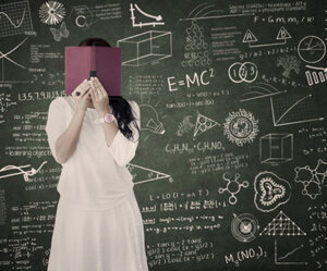 Student Hinter den Büchern