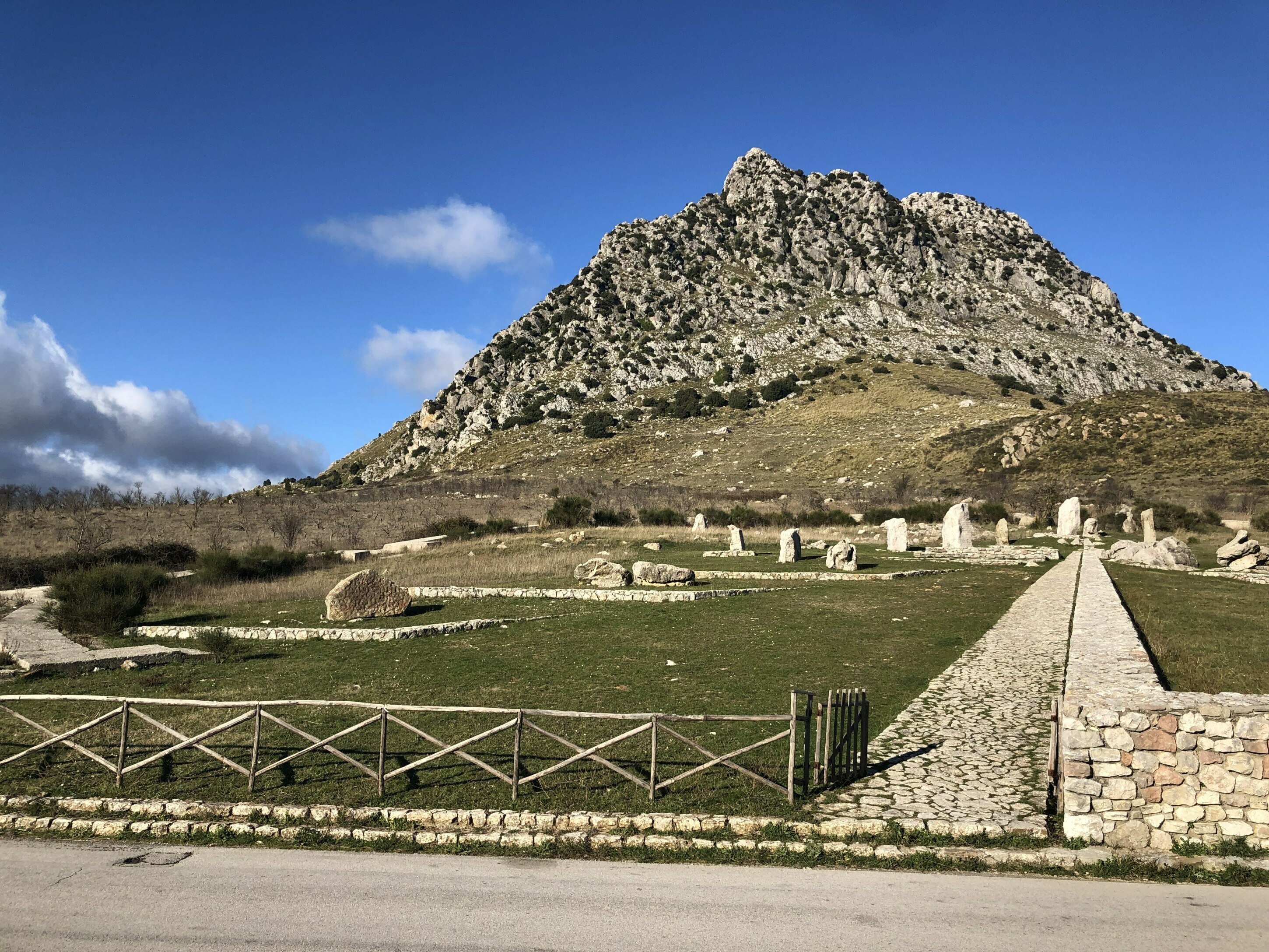 Portella della Ginestra (dove tutto ebbe inizio)