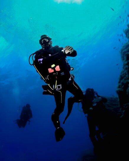 deep diver.jpeg