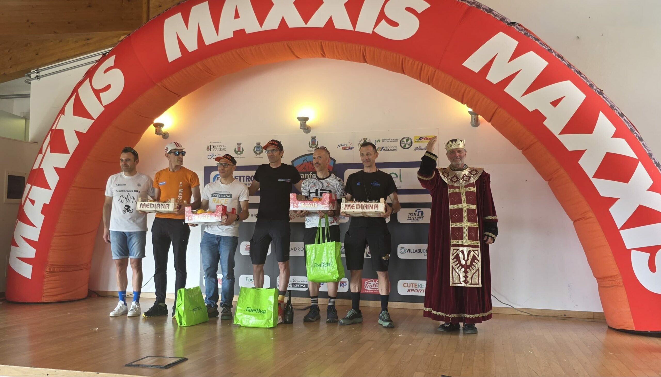 ae281ea8c9ace50cba1adfb432045a033053292f.jpg ae281ea8c9ace50cba1adfb432045a033053292f.jpg