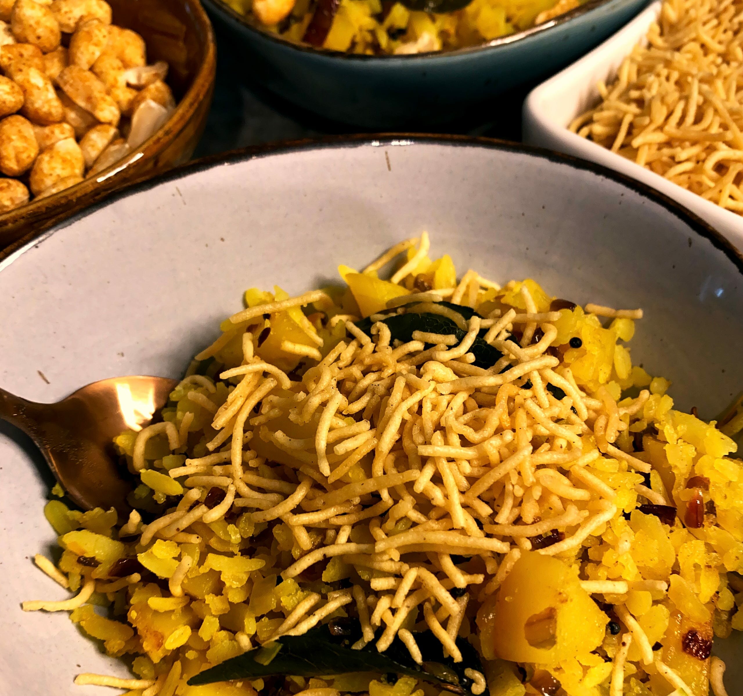 Kanda Poha - Rice flakes with onions Kanda Poha - Rice flakes with onions