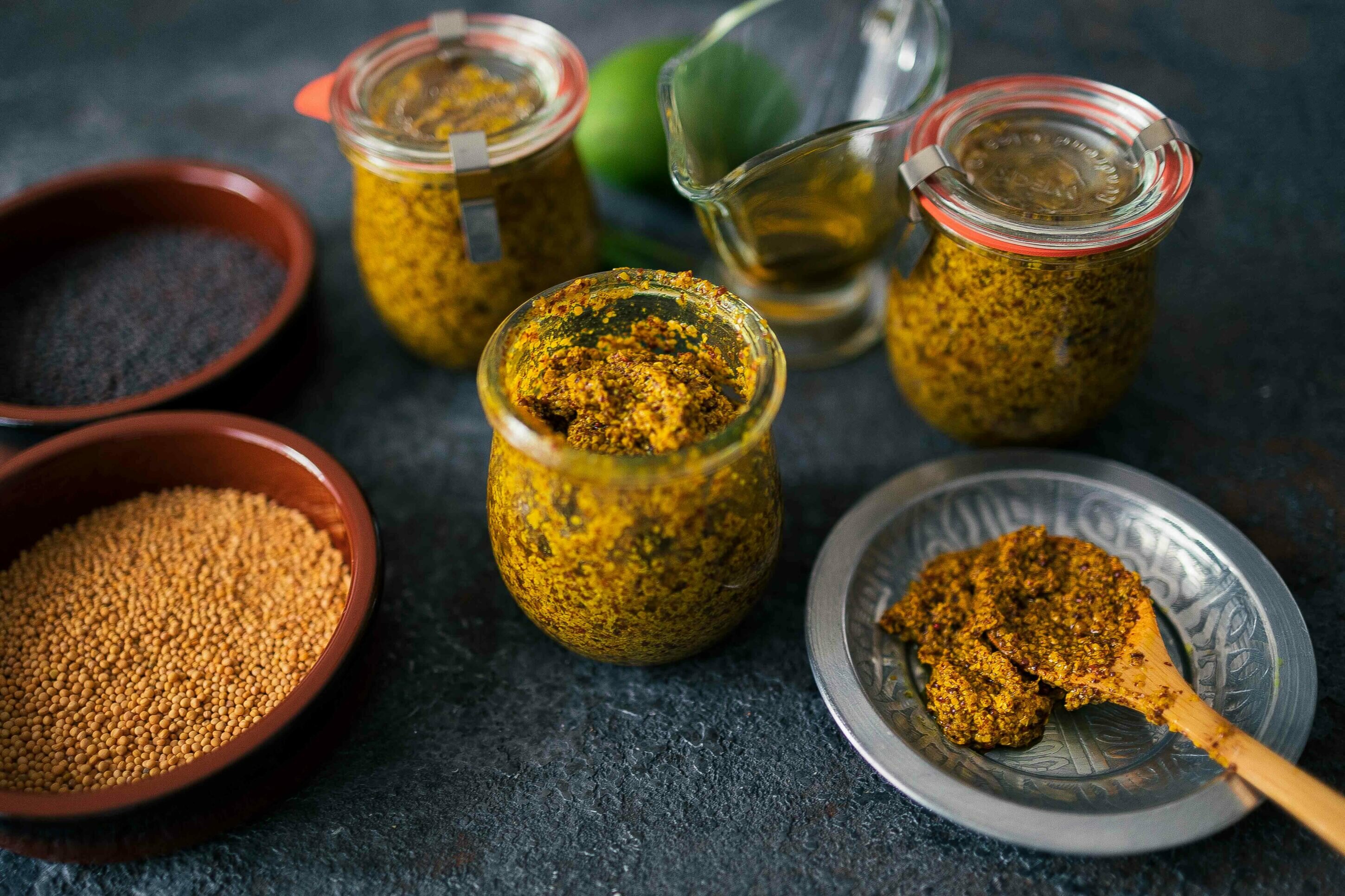 Kashundi - ein klassisches bengalisches Senf-Relish