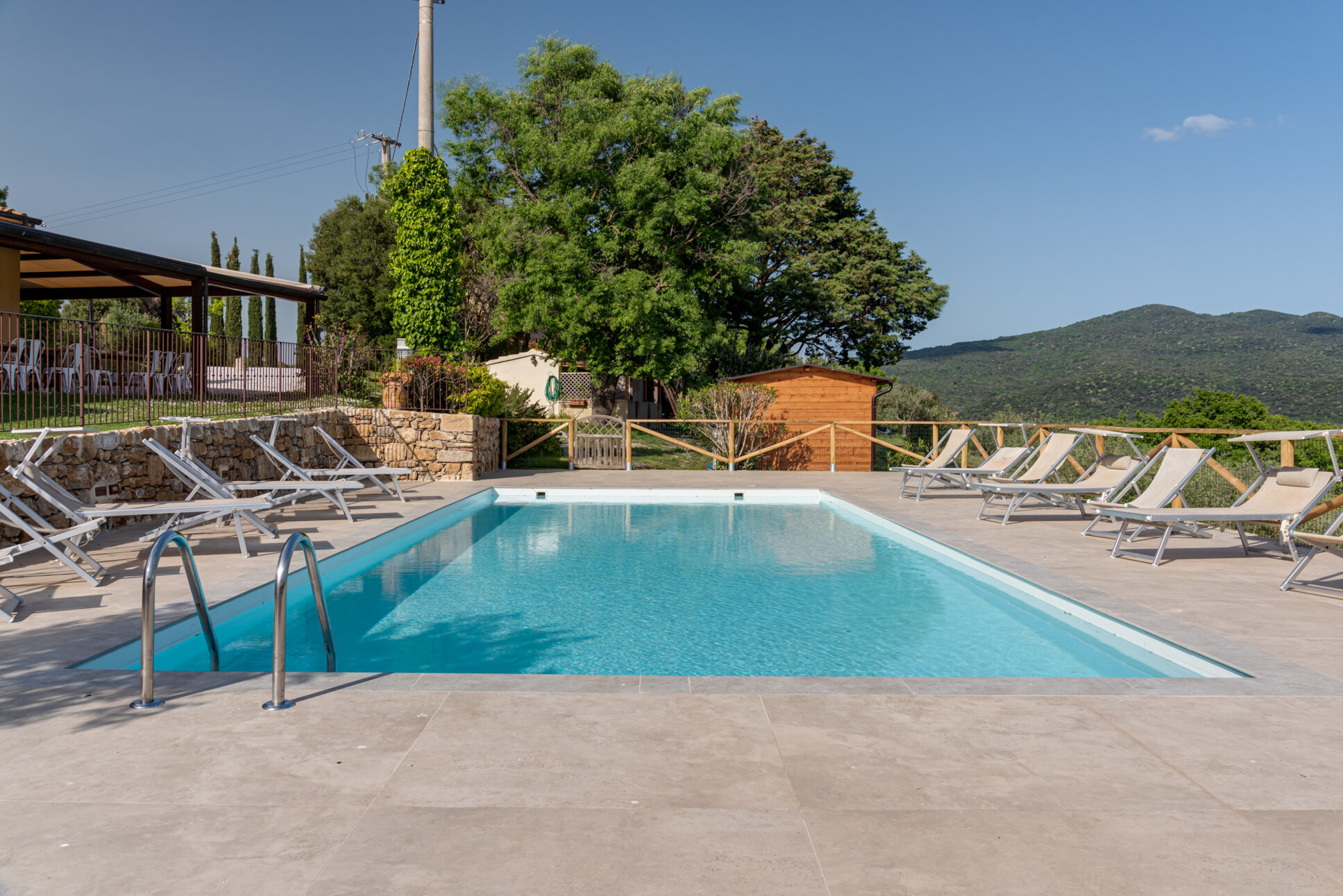 360-degree panoramic view of the unspoiled Tuscan hills from private group villa