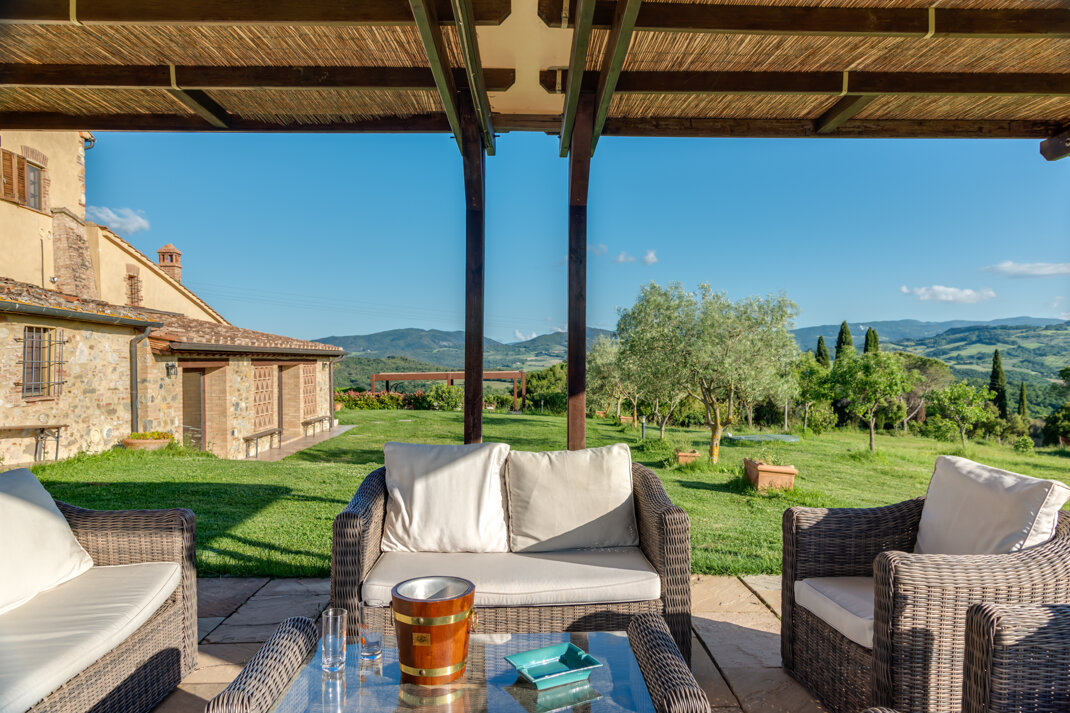Exclusive Tuscany Holiday Rental for families and groups