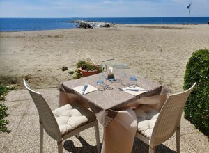 Tavolo con vista mare La Veranda sul Mare Tavolo con vista mare La Veranda sul Mare