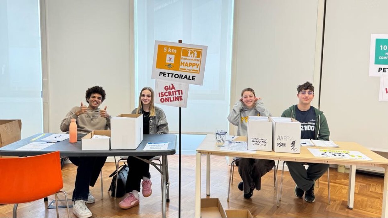 info point volontari.jpeg