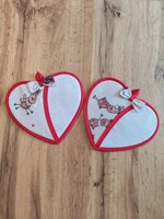 coppia-presine-ricamabili-a-cuore-renne