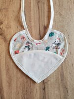 bavaglino-natalizio-ricamabile-cuore-orsetti-natale