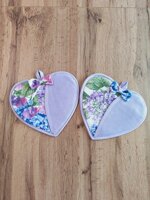 coppia-presine-ricamabili-a-cuore-ortensie-aida-lilla