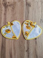coppia-presine-ricamabili-a-cuore-papaveri-gialli