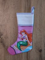calza-epifania-ricamabile-personaggi-sirena-bordo-lilla