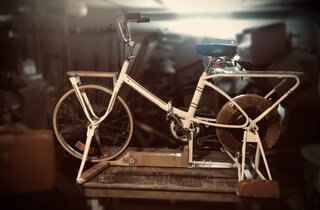 JTdCJTIyZnIlMjIlM0ElMjJWJUMzJUE5bG8lMjBnJUMzJUE5biVDMyVBOXJhdGV1ciUyMGQlRTIlODAlOTklQzMlQTlsZWN0cmljaXQlQzMlQTklMjB1dGlsaXMlQzMlQTklMjBwb3VyJTIwdW4lMjBzcGVjdGFjbGUlMjBkZSUyMGNpcnF1ZSUyMiU3RA==