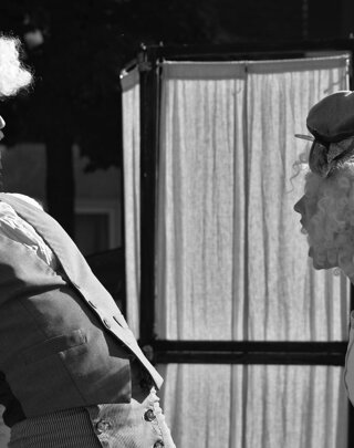 JTdCJTIyZnIlMjIlM0ElMjJBcnRpc3RlcyUyMGRlJTIwY2lycXVlJTIwZGUlMjBydWUlMjBlbiUyMGNvc3R1bWUlMjBsb3JzJTIwZCVFMiU4MCU5OXVuJTIwc3BlY3RhY2xlJTIwcG8lQzMlQTl0aXF1ZSUyMiU3RA==