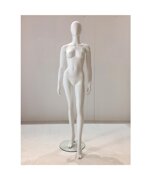 manichino-donna-testa-uovo-11