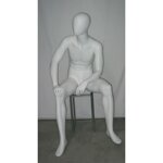 manichino-uomo-testa-uovo-e