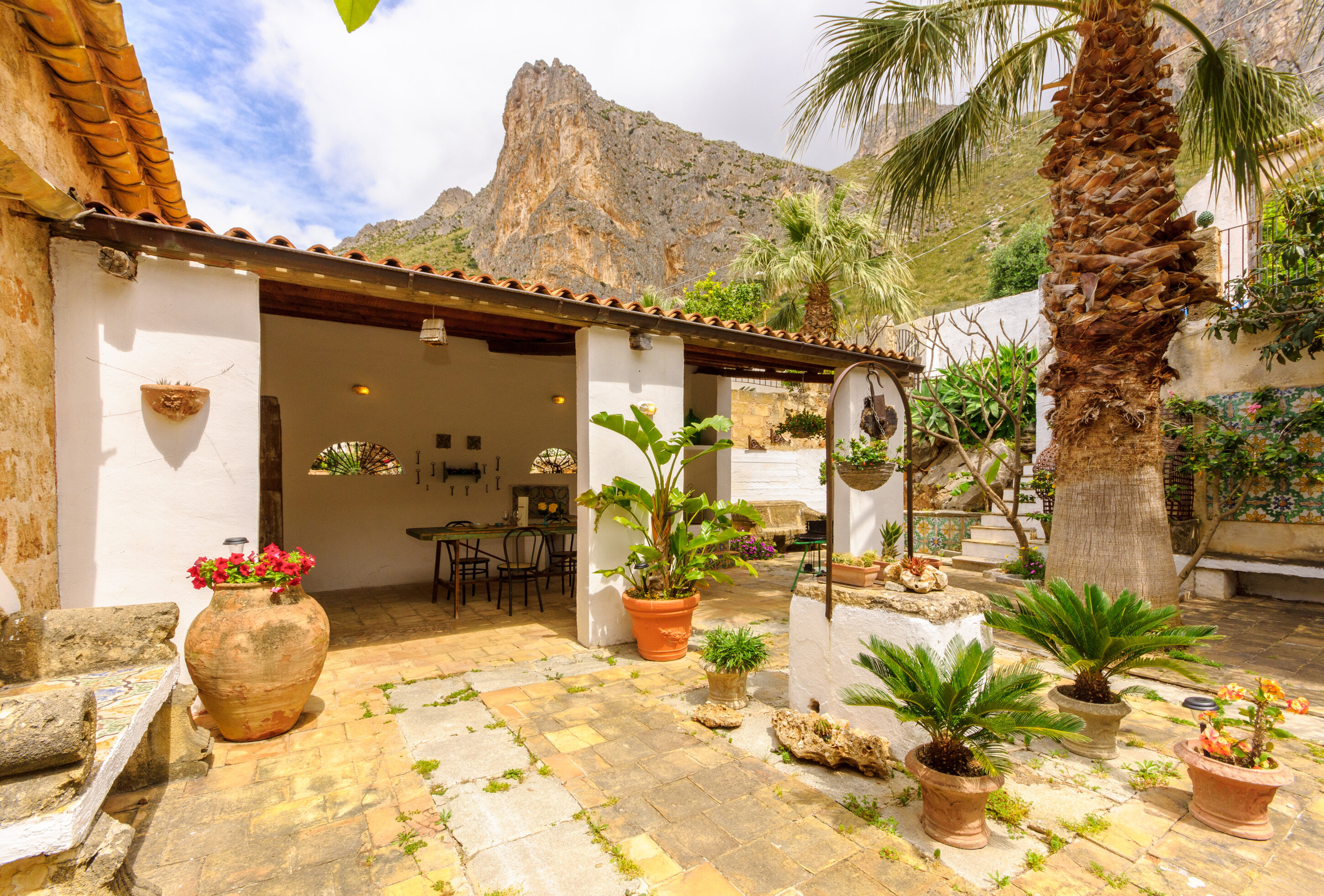 Pasqua 2026: quasi un siciliano su quattro partirà per le festività