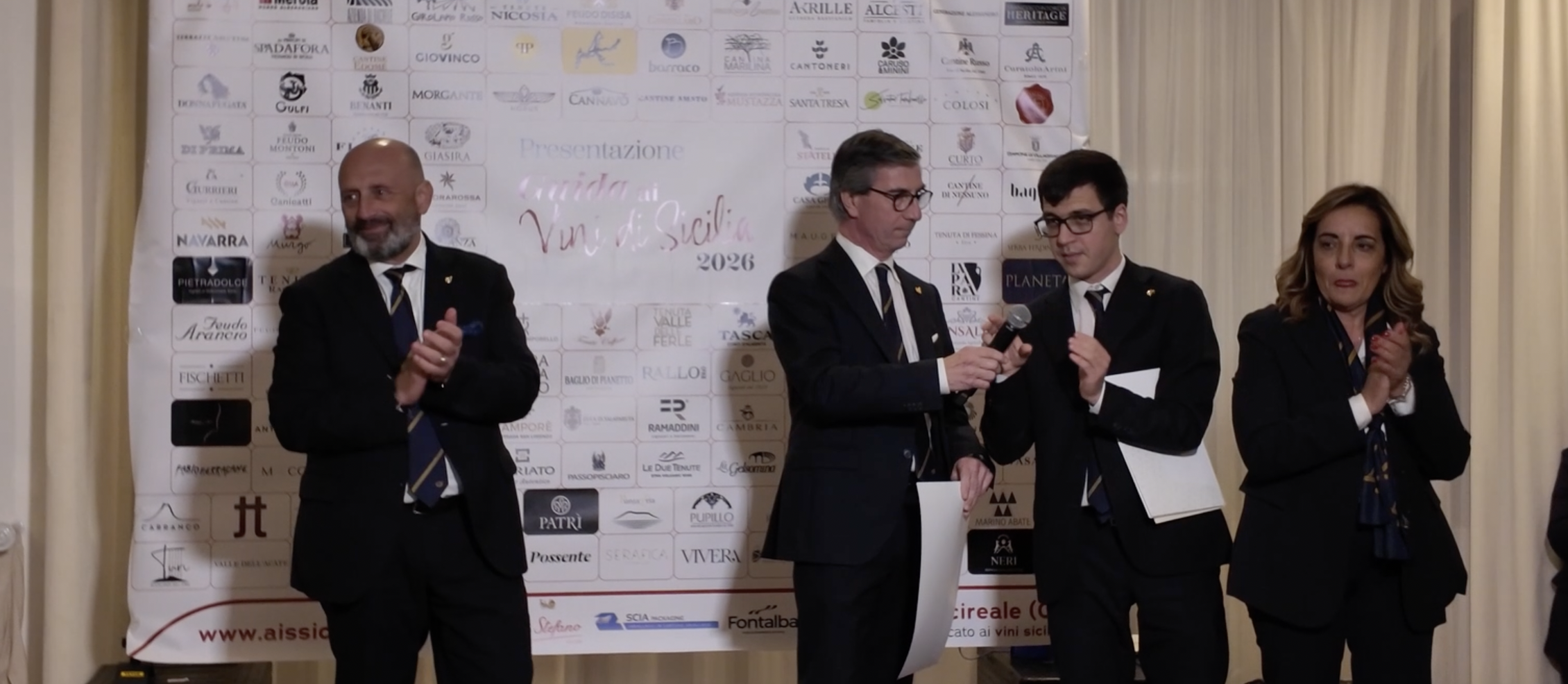 Etna e vini d’eccellenza: Acireale ospita la Guida AIS 2026