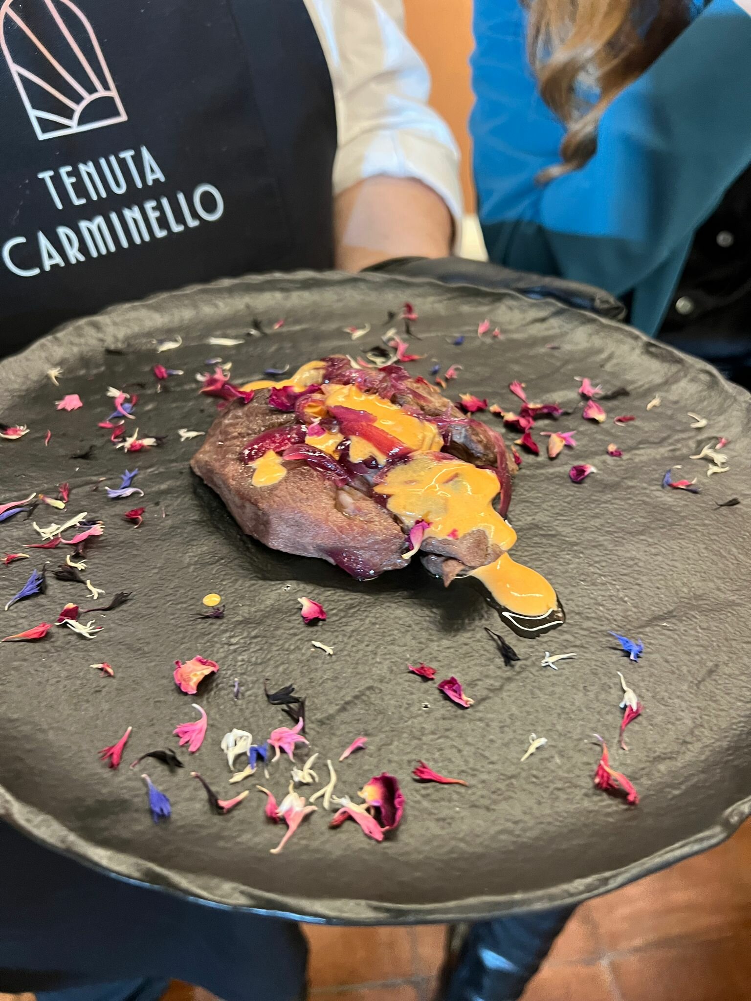 Tenuta Carminello, dove la cucina di Federico II rinasce tra cielo, mare e bosco mediterraneo