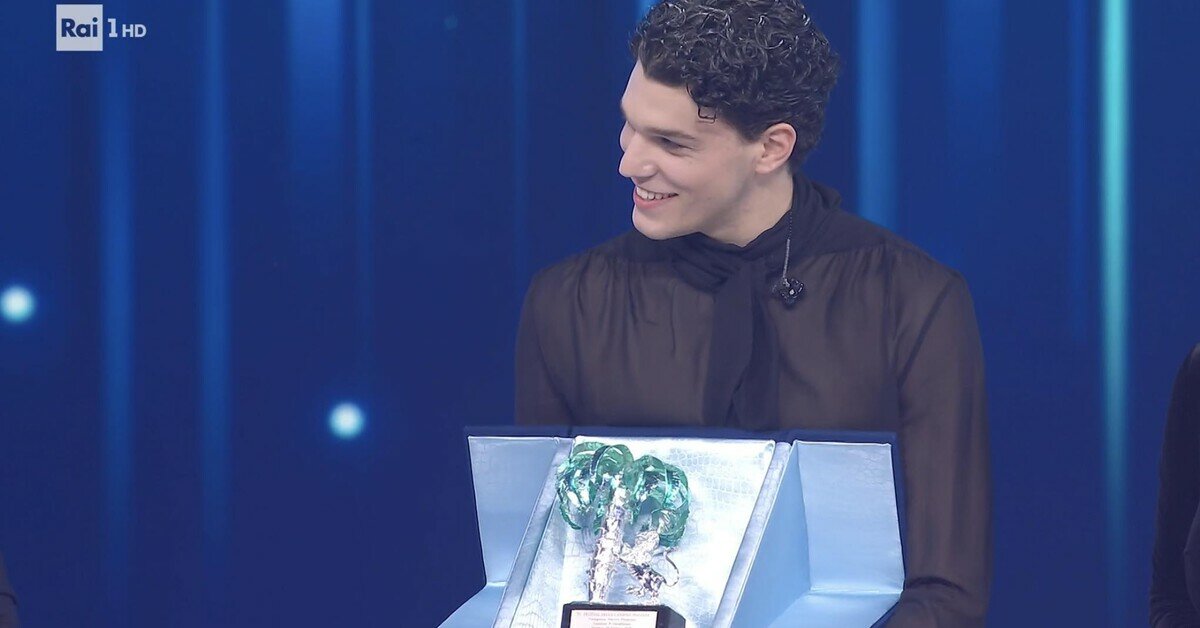 Nicolò Filippucci: chi è il 19nne che ha vinto ieri nella sezione Nuove Proposte