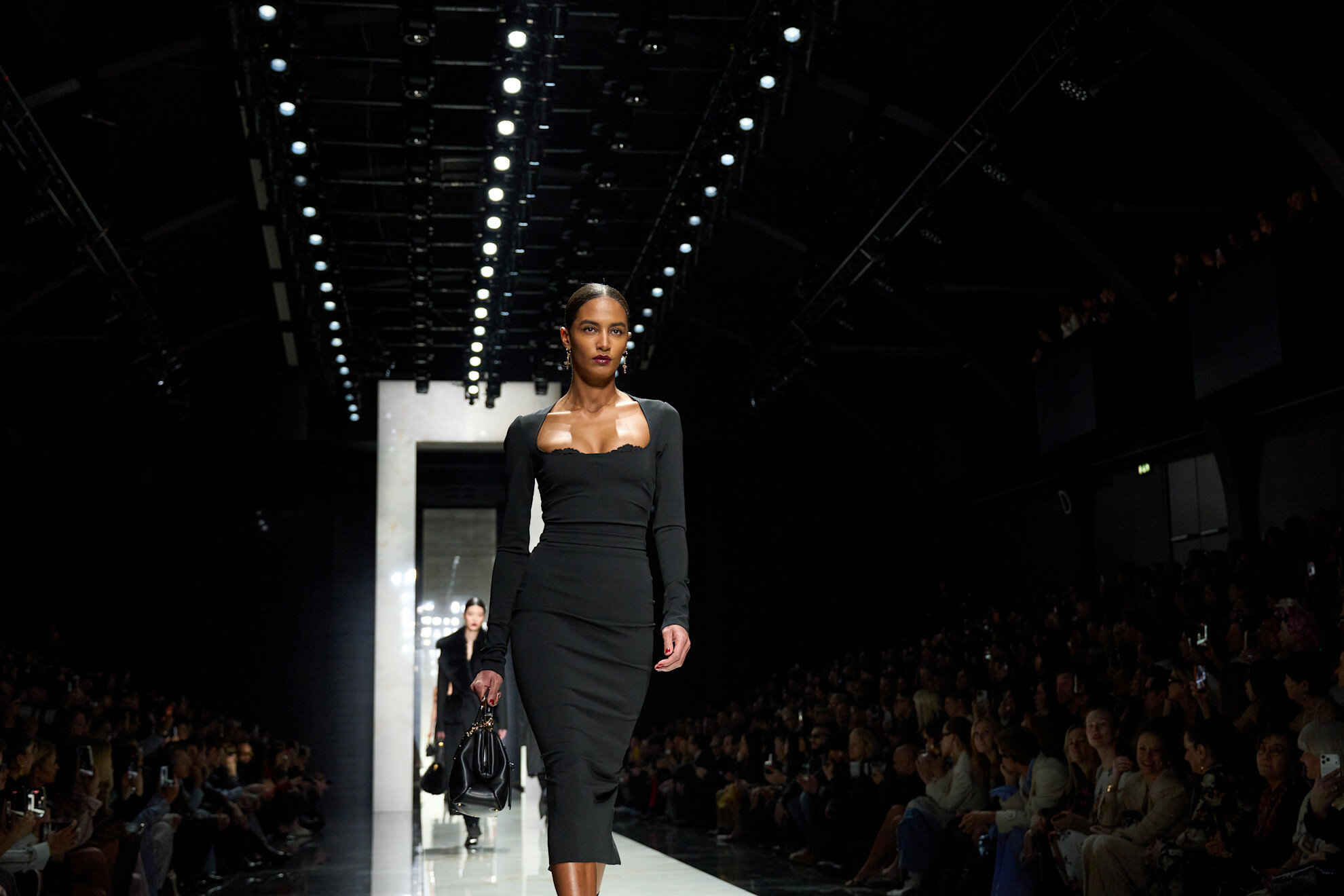 dolce-gabbana-atm-f26-008.jpeg
