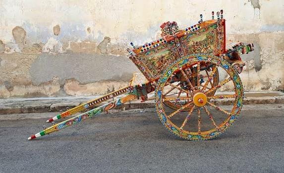 TOC! TOC! Ci siamo anche noi... tutti sul carro del vincitore!