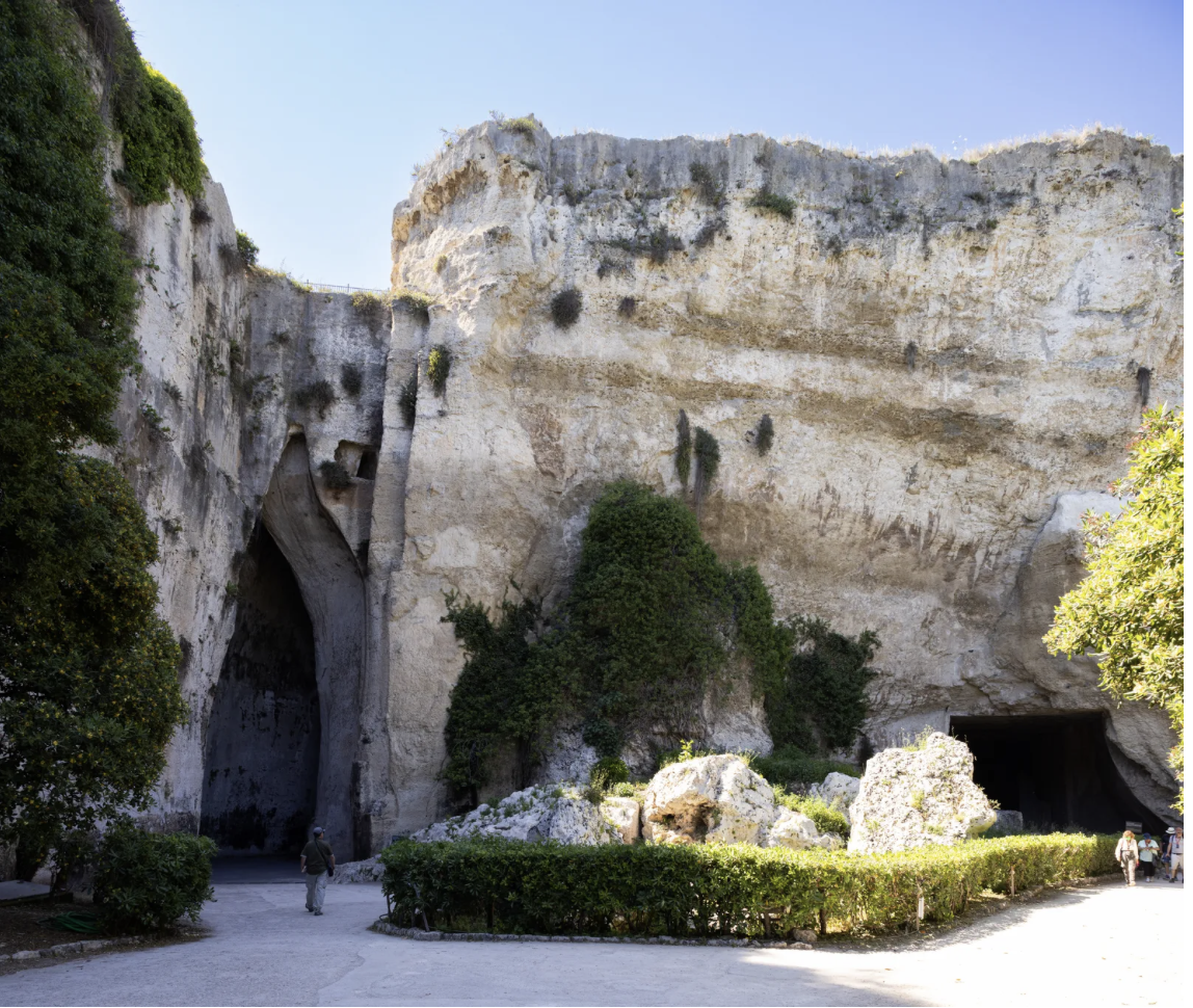 La sfilata Emilio Pucci alla Grotta dei Cordari