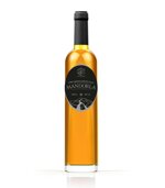 almond-flavored-wine