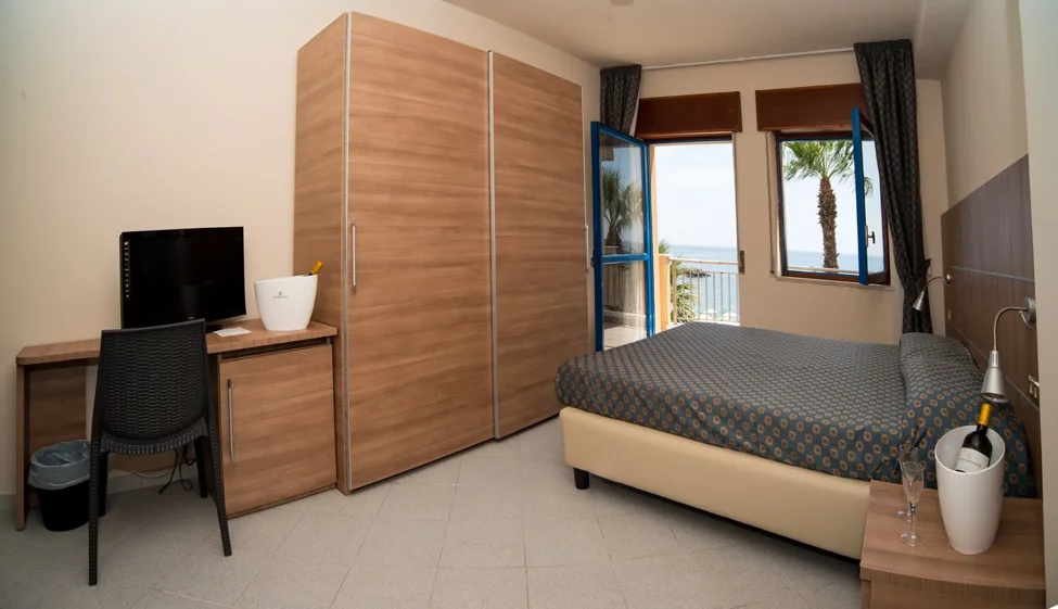 albegi-elihotel-sant-alessio-073-2880w