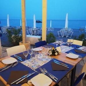 ristorante di sera banqueting hotel 4 stelle a sant'alessio siculo