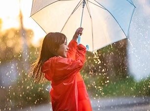 imgi_5_bambina con ombrello.jpeg imgi_5_bambina con ombrello.jpeg