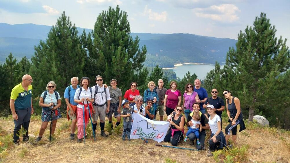 eyJpdCI6IkVzY3Vyc2lvbmUgbW9udGUgWmluZ29tYXJybyJ9