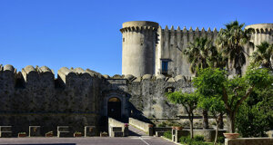 eyJpdCI6IlBpYXp6YSBDYW1wbyJ9