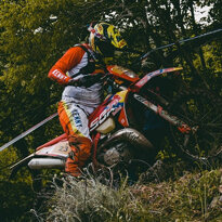 a6f29e_e82902de7eb14fabb5e30263eee94cb2~mv2